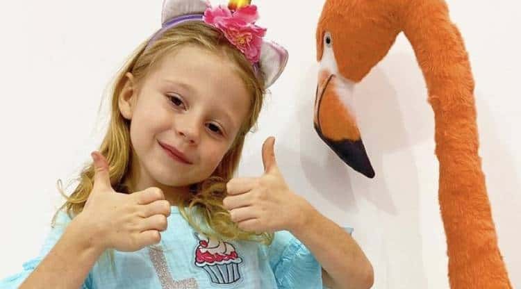 Thumbs up from Nastya, Russian child star | Richest YouTubers Featured on Afluencer