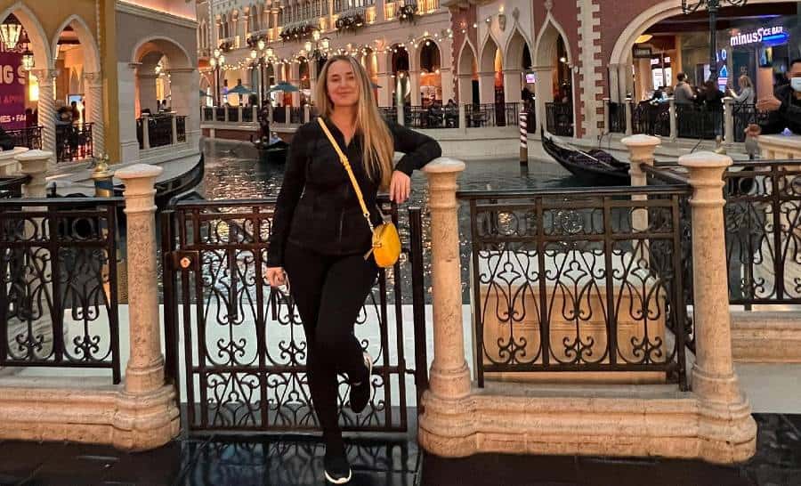 Olesya Demelko traveling in Venice Italy | Micro-influencer