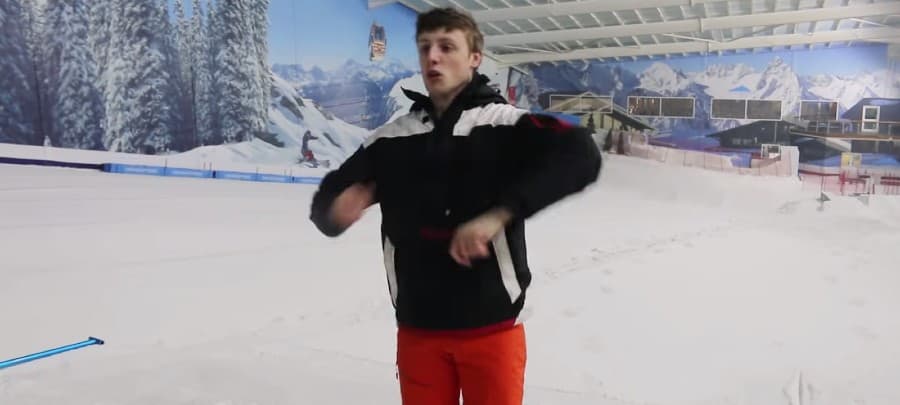 Harry Lewis aka W2S at indoor skiing slope doing fortnite challenge